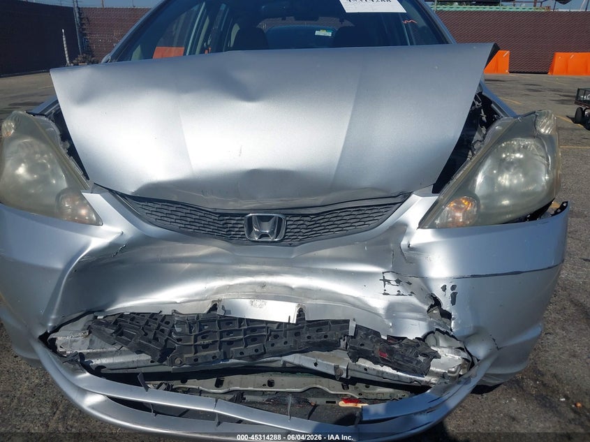 2012 Honda Fit VIN JHMGE8H33CC025313 IAAI salvage auction — FRONT END, Salvage Title, sold $300 on 2026-07-06 (photo 6)