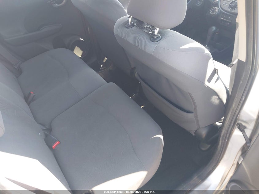 2012 Honda Fit VIN JHMGE8H33CC025313 IAAI salvage auction — FRONT END, Salvage Title, sold $300 on 2026-07-06 (photo 8)