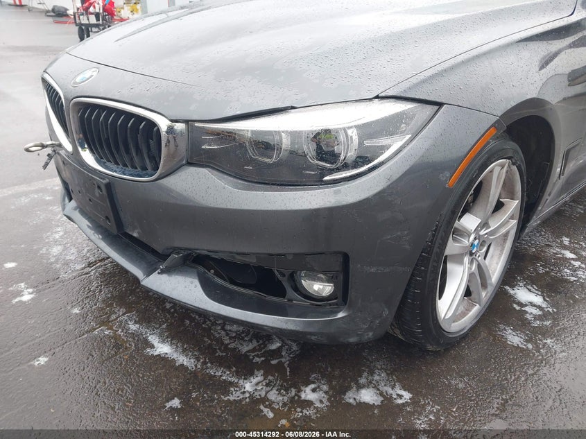2018 BMW 3er VIN WBA8Z9C57JG828346 IAAI salvage auction — LEFT FRONT, Salvage Title, sold $950 on 2026-07-28 (photo 6)