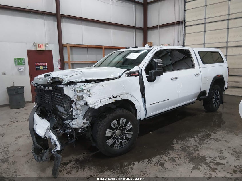 2024 Gmc SIERRA VIN 1GT49REY7RF202564 IAAI salvage auction — LEFT FRONT, Salvage Title, sold $28,300 on 2026-07-10 (photo 2)
