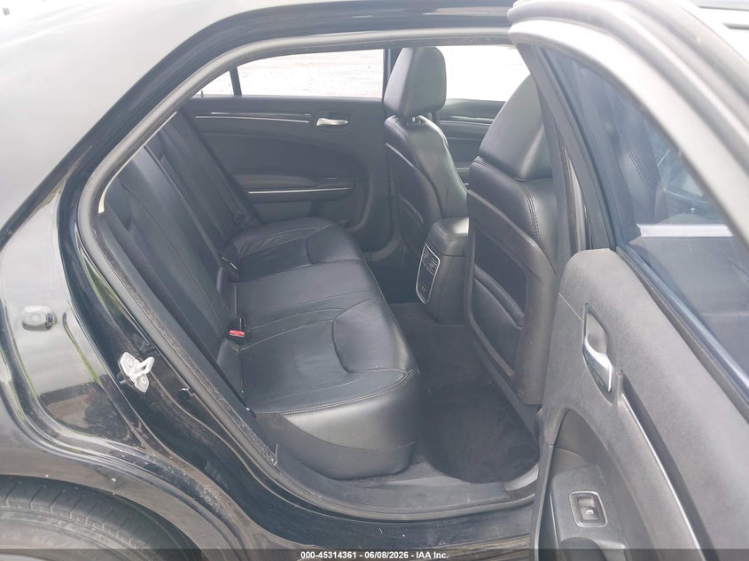 2016 Chrysler 300 VIN 2C3CCAAG9GH123702 IAAI salvage auction — WATER/FLOOD, Salvage Title, sold $1,400 on 2026-07-29 (photo 8)