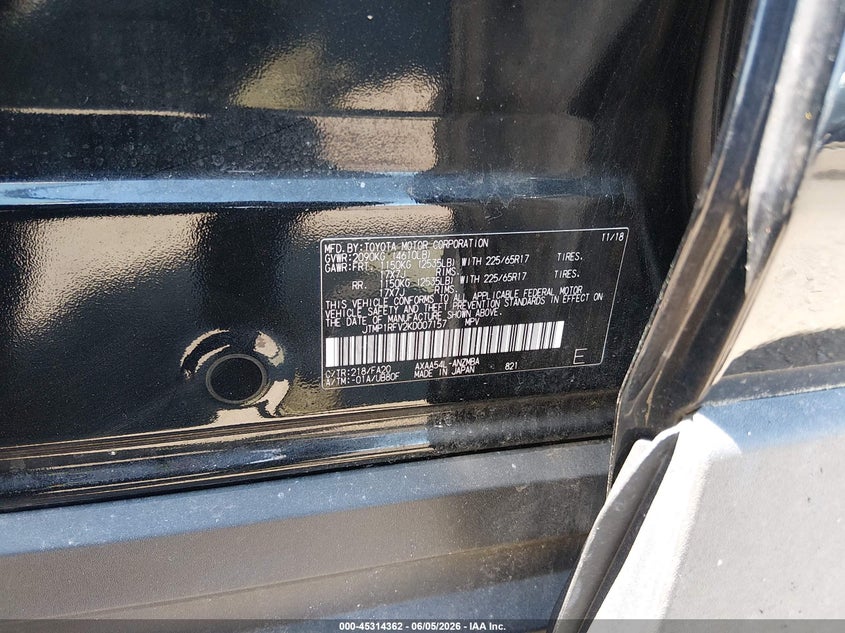 2019 Toyota Rav 4 VIN JTMP1RFV2KD007157 IAAI salvage auction — RIGHT SIDE, Salvage (New Jersey), sold $12,800 on 2026-07-27 (photo 9)