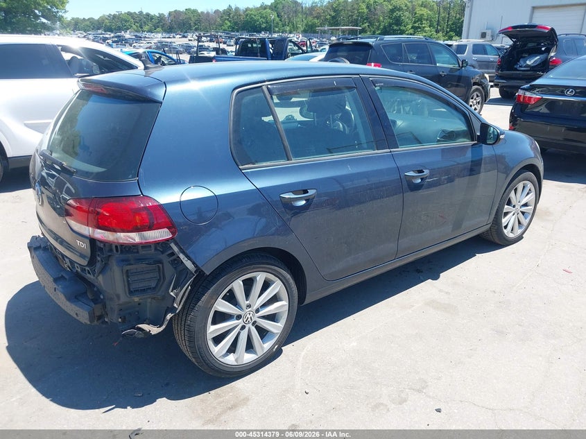 2013 Volkswagen Golf VIN WVWDM7AJ8DW029321 IAAI salvage auction — REAR END, Salvage Title, sold $875 on 2026-07-07 (photo 4)