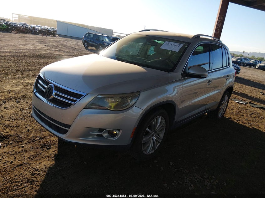 2009 Volkswagen Tiguan VIN WVGAV75N69W529431 IAAI salvage auction — THEFT, Salvage (Arizona), sold $675 on 2026-07-07 (photo 2)