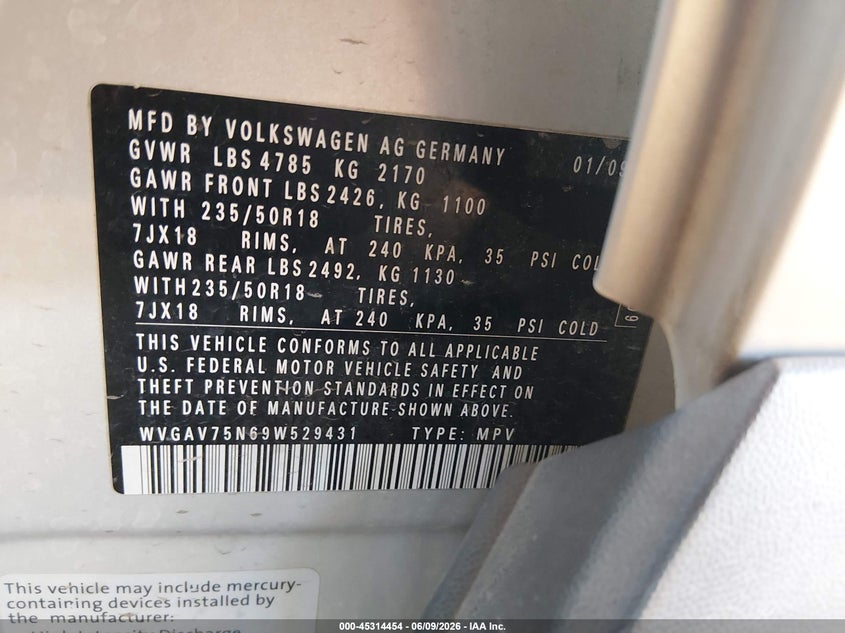 2009 Volkswagen Tiguan VIN WVGAV75N69W529431 IAAI salvage auction — THEFT, Salvage (Arizona), sold $675 on 2026-07-07 (photo 9)