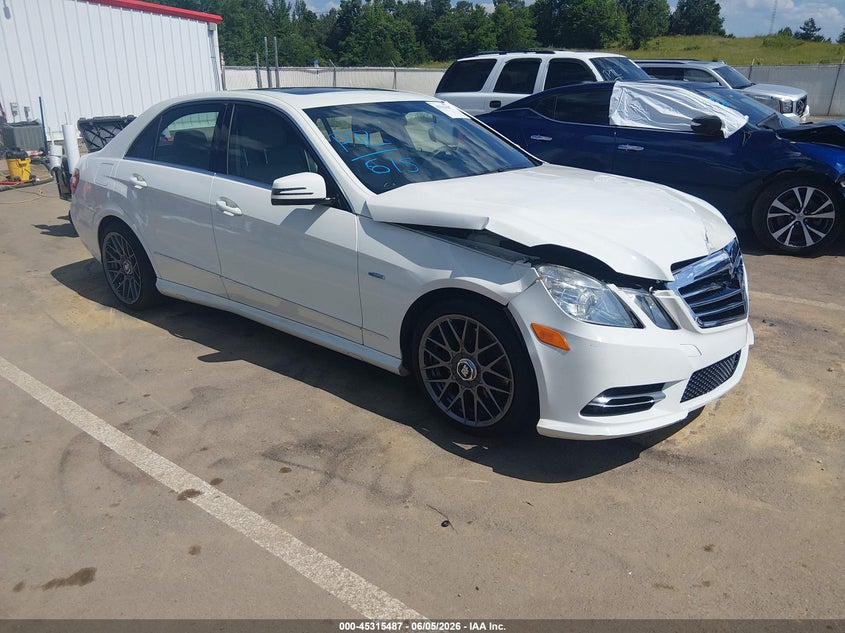 2012 Mercedes-benz E-klasse VIN WDDHF5KB0CA542510 IAAI salvage auction — LEFT FRONT, Salvage Title, sold $800 on 2026-07-09 (photo 1)