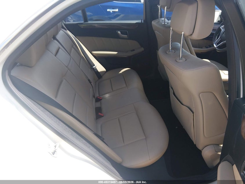 2012 Mercedes-benz E-klasse VIN WDDHF5KB0CA542510 IAAI salvage auction — LEFT FRONT, Salvage Title, sold $800 on 2026-07-09 (photo 8)