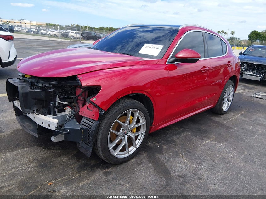 2021 Alfa romeo Stelvio VIN ZASPAKBN5M7C99036 IAAI salvage auction — FRONT END, Salvage Title, sold $9,425 on 2026-07-09 (photo 2)