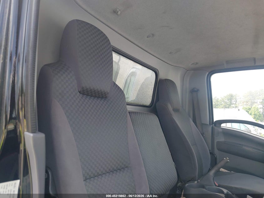2015 Isuzu Npr hd VIN 54DC4W1B0FS801055 IAAI salvage auction — NORMAL WEAR, Clear (Georgia), sold $550 on 2026-09-16 (photo 7)