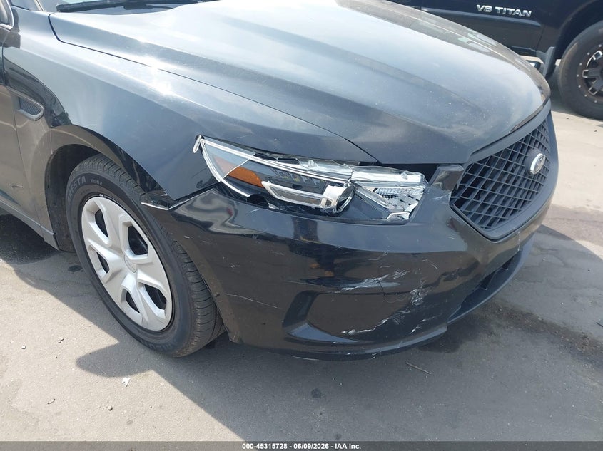 2019 Ford Police VIN 1FAHP2MK3KG103547 IAAI salvage auction — RIGHT FRONT, Salvage Title, sold $700 on 2026-07-17 (photo 6)