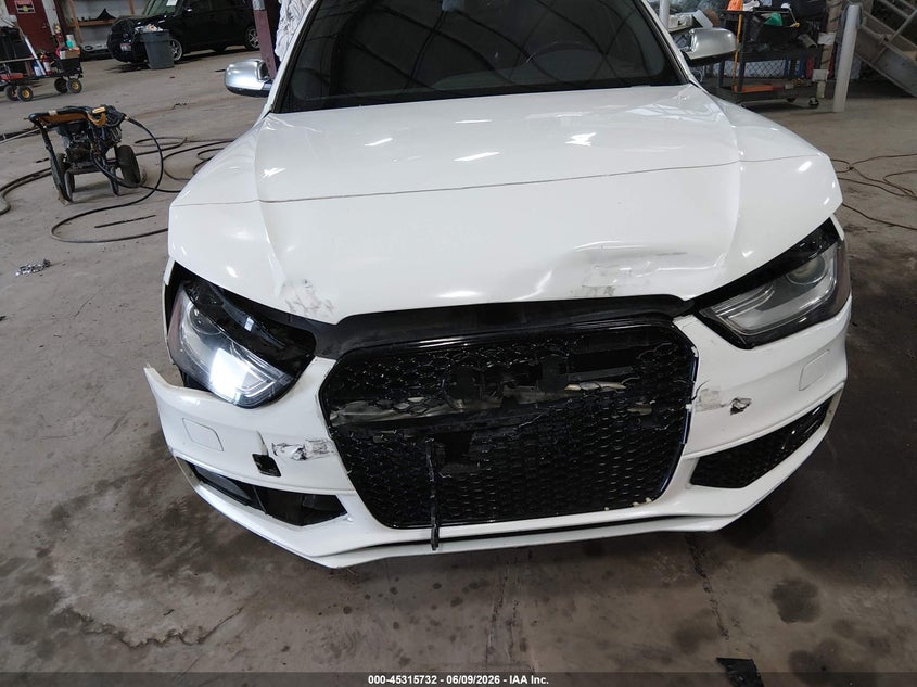 2014 Audi S4 VIN WAUBGAFL5EA029472 IAAI salvage auction — FRONT END, Salvage Title, sold $2,175 on 2026-07-10 (photo 6)