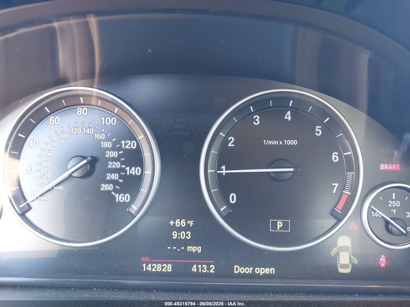 2012 BMW 5er VIN WBAXH5C50CDW06484 IAAI salvage auction — RIGHT SIDE, Salvage Title, sold $925 on 2026-07-10 (photo 7)