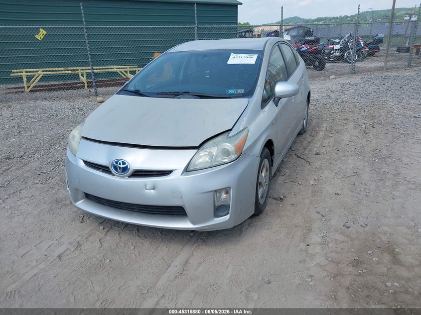 2011 Toyota Prius VIN JTDKN3DU5B0299898 IAAI salvage auction — NORMAL WEAR, Clear (Pennsylvania), sold $800 on 2026-07-14 (photo 2)