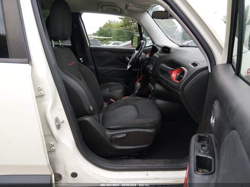 2016 Jeep Renegade VIN ZACCJBCT8GPD74937 IAAI salvage auction — NORMAL WEAR, Clear (Alabama), sold $1,500 on 2026-07-20 (photo 5)