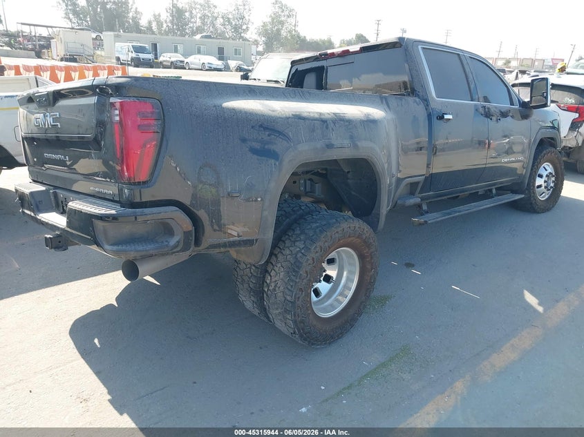 2025 Gmc SIERRA VIN 1GT4UWEY3SF131396 IAAI salvage auction — LEFT FRONT, Wait Title, sold $31,400 on 2026-08-12 (photo 4)
