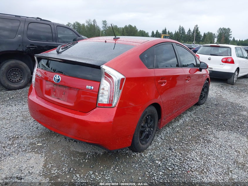 2014 Toyota Prius VIN JTDKN3DU6E1816866 IAAI salvage auction — LEFT SIDE, Salvage Title, sold $1,750 on 2026-07-08 (photo 4)