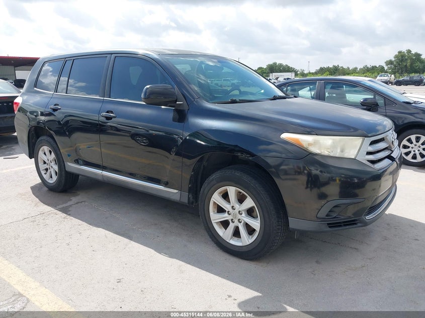 2013 Toyota Highlander VIN 5TDZA3EH5DS044986 IAAI salvage auction — NORMAL WEAR, Clear (Texas), sold $3,650 on 2026-07-23 (photo 1)