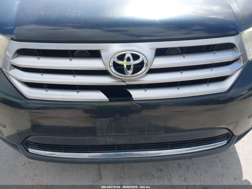2013 Toyota Highlander VIN 5TDZA3EH5DS044986 IAAI salvage auction — NORMAL WEAR, Clear (Texas), sold $3,650 on 2026-07-23 (photo 6)