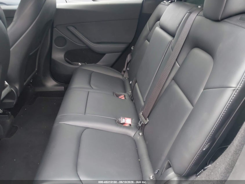 2025 Tesla Model y VIN 7SAYGDEFXSA338075 IAAI salvage auction — LEFT FRONT, Salvage Title, sold $16,600 on 2026-07-30 (photo 8)