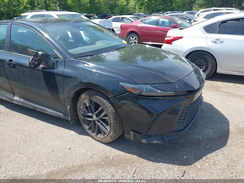2025 Toyota Camry VIN 4T1DAACK6SU037921 IAAI salvage auction — SIDE, Salvage Title, sold $11,100 on 2026-07-17 (photo 6)