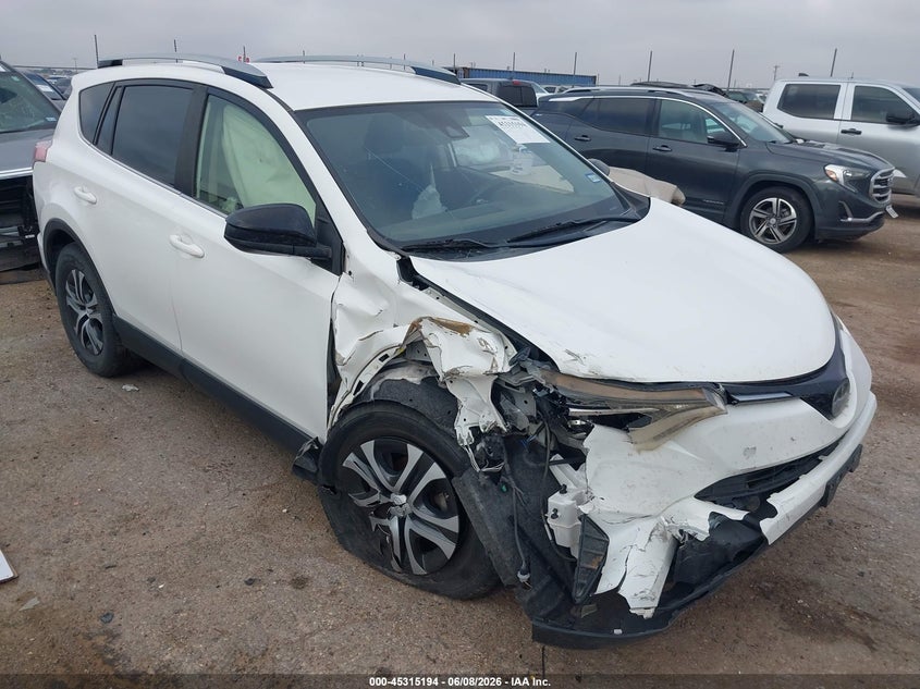 2018 Toyota Rav 4 VIN JTMZFREV5JJ736538 IAAI salvage auction — RIGHT FRONT, Salvage Title, sold $3,900 on 2026-07-28 (photo 1)