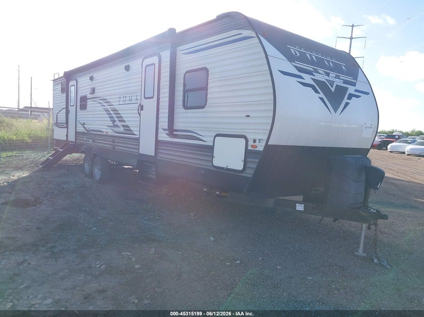 2022 Forest river Puma VIN 5ZT2PUTB3N4014806 IAAI salvage auction — FRONT END, Salvage (Texas), sold $3,050 on 2026-07-28 (photo 1)