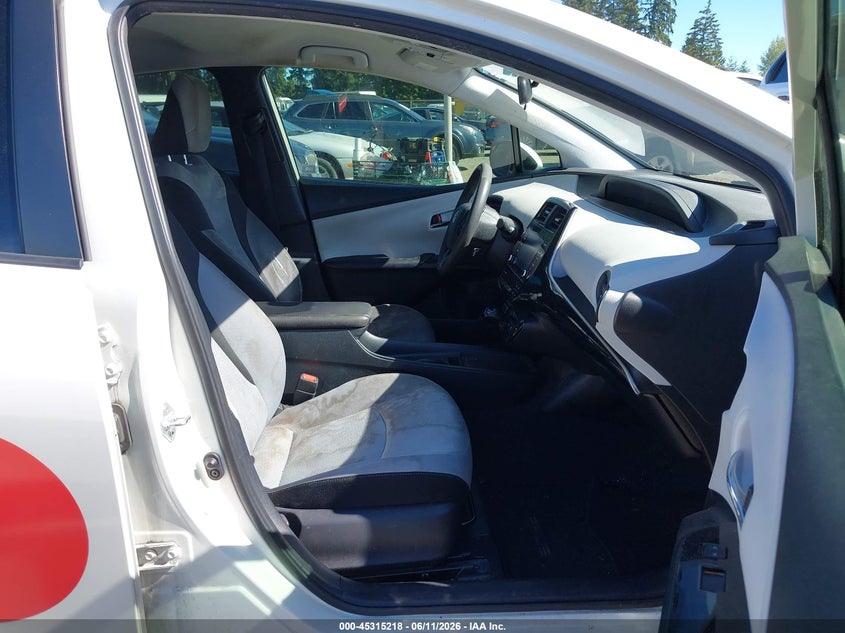 2020 Toyota Prius VIN JTDKARFUXL3113963 IAAI salvage auction — LEFT FRONT, Salvage Title, sold $2,300 on 2026-07-15 (photo 5)