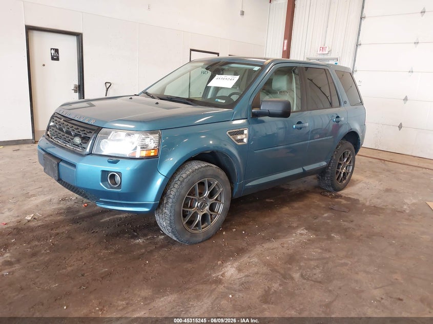 2014 Land rover Lr2 VIN SALFR2BG3EH408175 IAAI salvage auction — FRONT END, Salvage Title, sold $650 on 2026-07-21 (photo 2)