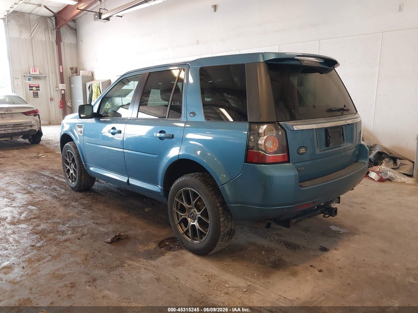 2014 Land rover Lr2 VIN SALFR2BG3EH408175 IAAI salvage auction — FRONT END, Salvage Title, sold $650 on 2026-07-21 (photo 3)