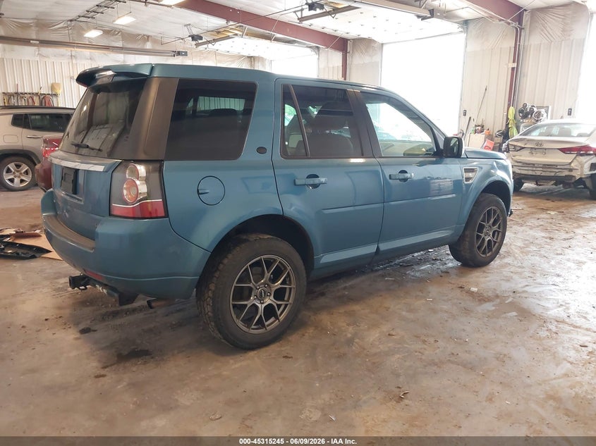 2014 Land rover Lr2 VIN SALFR2BG3EH408175 IAAI salvage auction — FRONT END, Salvage Title, sold $650 on 2026-07-21 (photo 4)