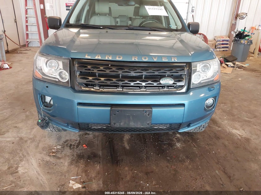 2014 Land rover Lr2 VIN SALFR2BG3EH408175 IAAI salvage auction — FRONT END, Salvage Title, sold $650 on 2026-07-21 (photo 6)