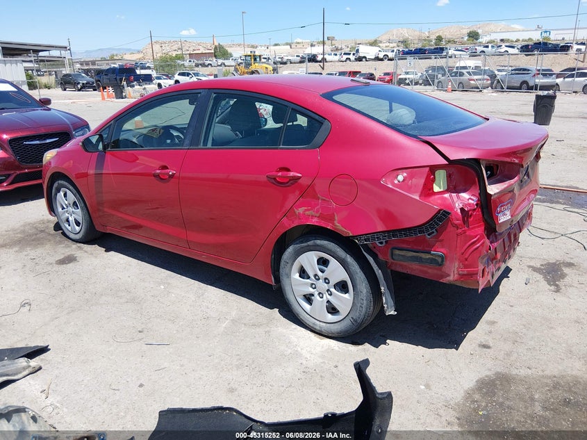 2015 Kia Forte VIN KNAFX4A62F5310997 IAAI salvage auction — REAR END, Salvage Title, sold $1,525 on 2026-07-13 (photo 3)