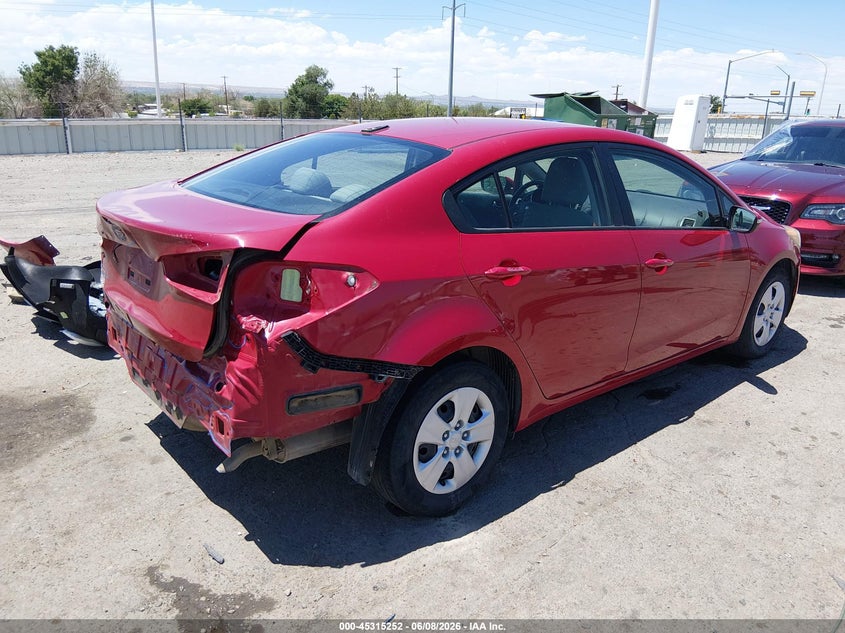 2015 Kia Forte VIN KNAFX4A62F5310997 IAAI salvage auction — REAR END, Salvage Title, sold $1,525 on 2026-07-13 (photo 4)