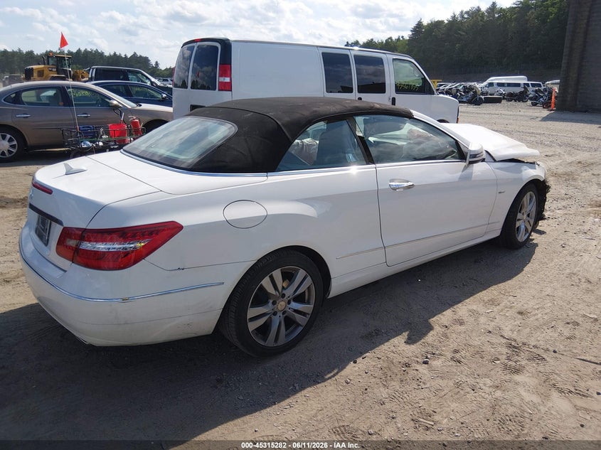 2012 Mercedes-benz E-klasse VIN WDDKK5KF6CF173501 IAAI salvage auction — FRONT END, Salvage (Idaho), sold $900 on 2026-07-10 (photo 4)