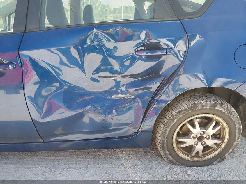 2010 Toyota Prius VIN JTDKN3DU3A0028756 IAAI salvage auction — SIDE, Salvage (Kentucky), sold $550 on 2026-07-19 (photo 6)