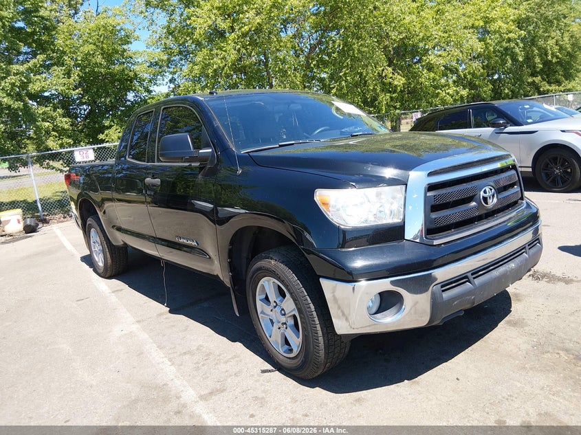 2013 Toyota Tundra VIN 5TFUM5F17DX047686 IAAI salvage auction — LEFT SIDE, Salvage (New Jersey), sold $5,275 on 2026-07-27 (photo 1)