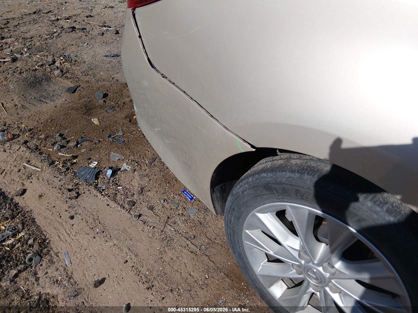 2013 Lexus ES VIN JTHBW1GG7D2013255 IAAI salvage auction — REAR END, Salvage Title, sold $5,100 on 2026-07-05 (photo 6)