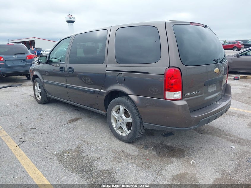 2008 Chevrolet Uplander VIN 1GNDV231X8D186905 IAAI salvage auction — FRONT END, Salvage (Iowa), sold $525 on 2026-07-07 (photo 3)