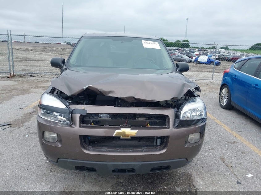 2008 Chevrolet Uplander VIN 1GNDV231X8D186905 IAAI salvage auction — FRONT END, Salvage (Iowa), sold $525 on 2026-07-07 (photo 6)