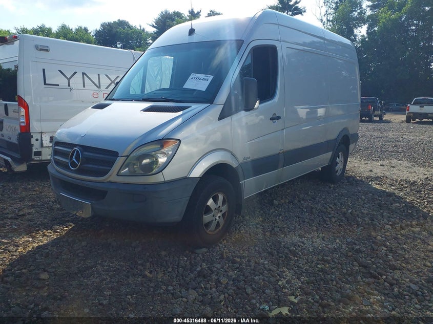 2012 Mercedes-benz Sprinter VIN WD3PE7CC0C5707390 IAAI salvage auction — ENGINE DAMAGE, Bill Of Sale Destruction Only - Salvage (Ohio), sold $1,350 on 2026-07-20 (photo 2)
