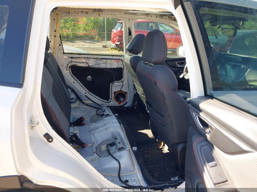 2021 Subaru Forester VIN JF2SKARC0MH514655 IAAI salvage auction — REAR END, Salvage Title, sold $6,100 on 2026-07-19 (photo 8)