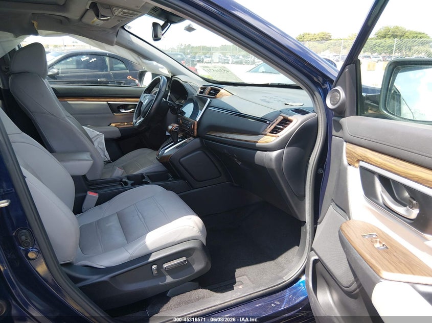 2019 Honda Cr-v VIN 7FARW1H88KE030359 IAAI salvage auction — SIDE, Salvage Title, sold $6,825 on 2026-07-16 (photo 5)