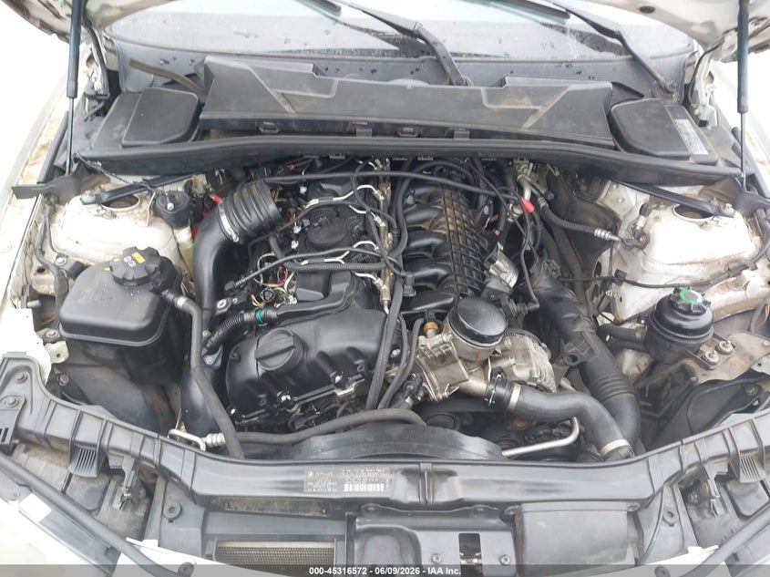 2011 BMW 1er VIN WBAUN7C56BVM25499 IAAI salvage auction — UNKNOWN, Clear (Virginia), sold $1,100 on 2026-07-14 (photo 6)