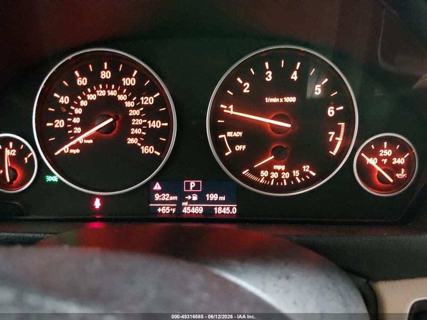 2016 BMW 3er VIN WBA8E5G57GNT94982 IAAI salvage auction — RIGHT FRONT, Salvage (Iowa), sold $5,875 on 2026-07-07 (photo 7)