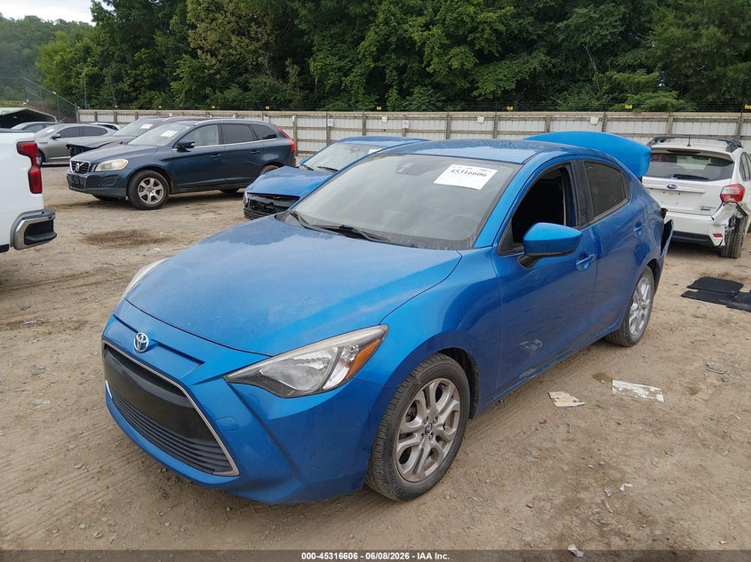 2017 Toyota Yaris VIN 3MYDLBYV1HY182105 IAAI salvage auction — REAR END, Salvage Title, sold $2,250 on 2026-07-08 (photo 2)