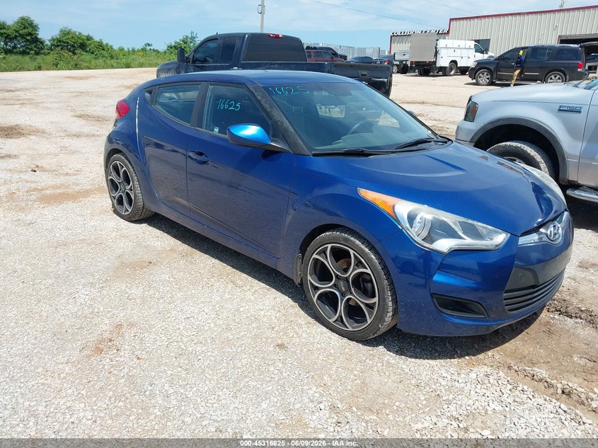2016 Hyundai Veloster VIN KMHTC6AD5GU283373 IAAI salvage auction — HAIL, Salvage Title, sold $100 on 2026-07-13 (photo 1)