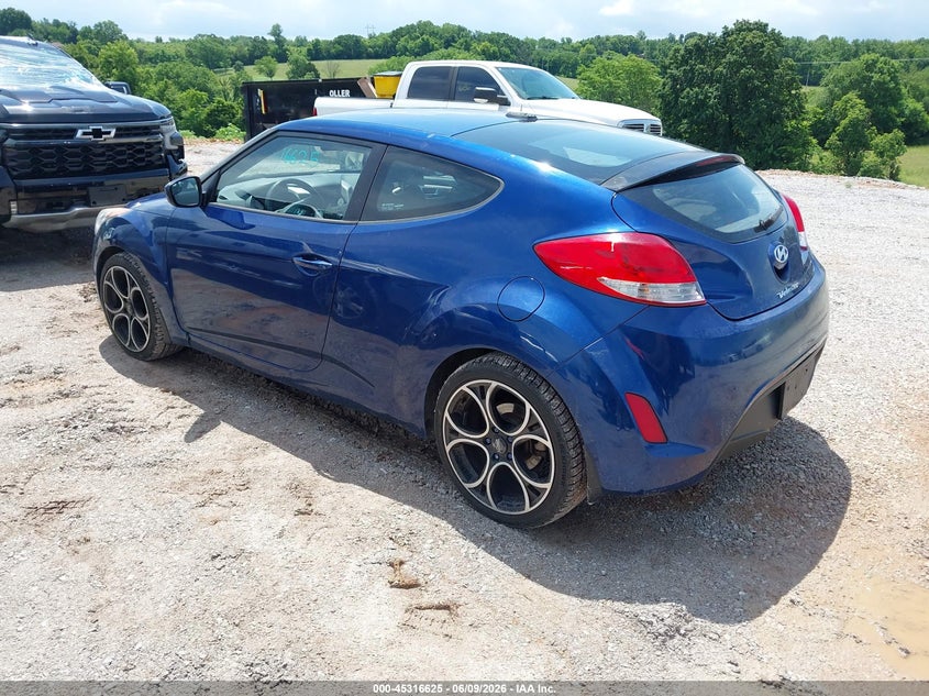 2016 Hyundai Veloster VIN KMHTC6AD5GU283373 IAAI salvage auction — HAIL, Salvage Title, sold $100 on 2026-07-13 (photo 3)