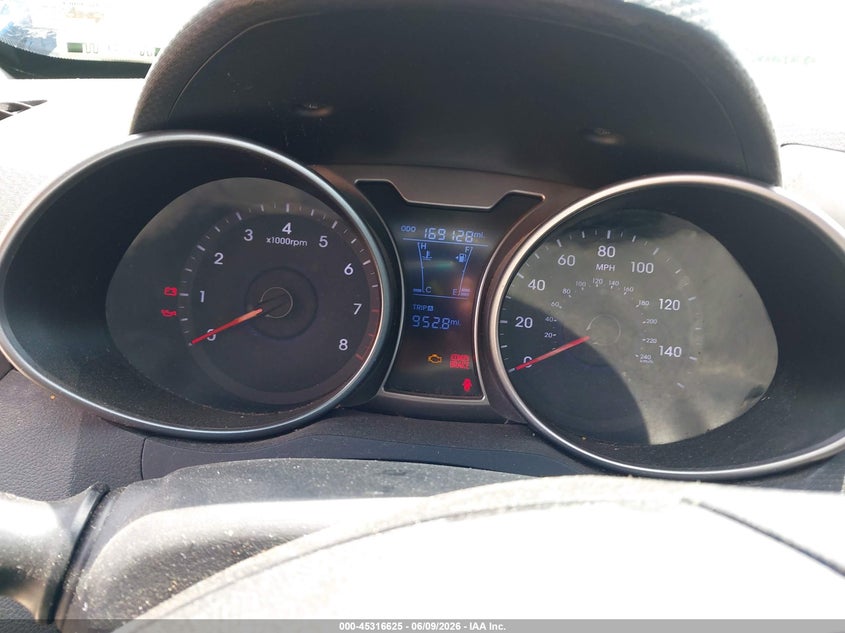 2016 Hyundai Veloster VIN KMHTC6AD5GU283373 IAAI salvage auction — HAIL, Salvage Title, sold $100 on 2026-07-13 (photo 7)