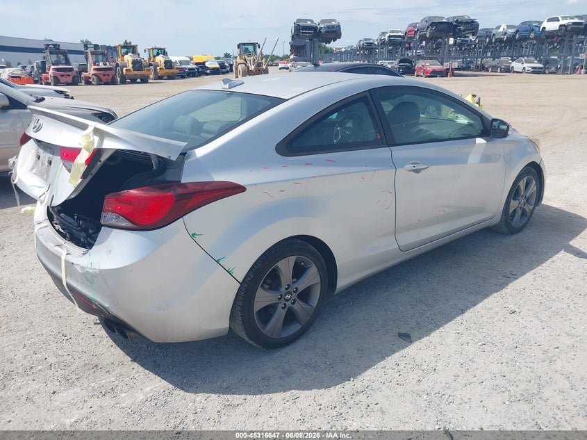 2014 Hyundai Elantra VIN KMHDH6AH6EU026356 IAAI salvage auction — REAR END, Rebuildable (Florida), sold $1,000 on 2026-07-28 (photo 4)