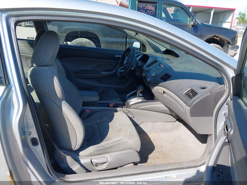 2009 Honda Civic VIN 2HGFG12649H501416 IAAI salvage auction — NORMAL WEAR, Clear (Montana), sold $325 on 2026-08-03 (photo 5)